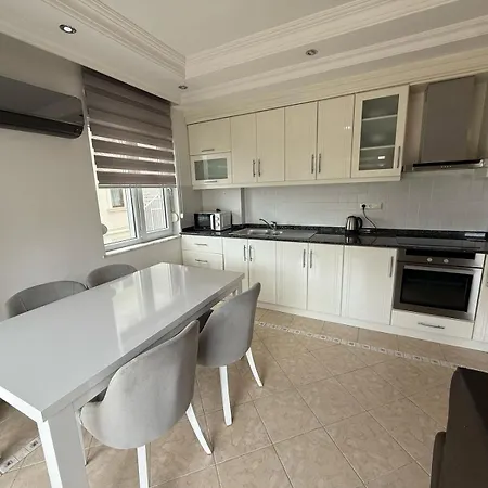 Uygun Park Sitesi Oba 2 Pluse 1 Appartement Alanya